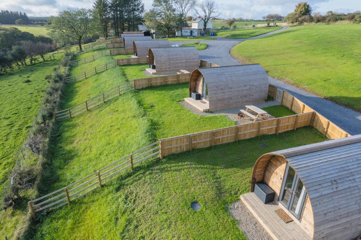 Rivendell Farm By Wigwam Holidays Carmarthen Exterior photo